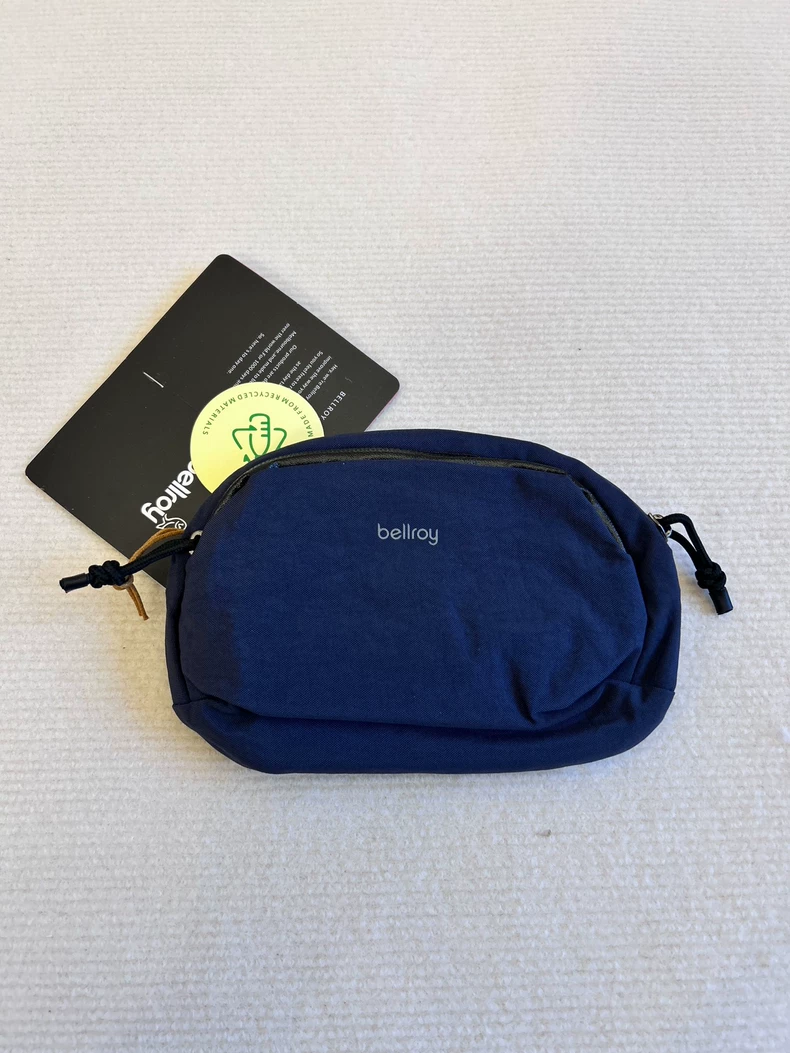 Bellroy Venture Pouch 1.5L Tec - đánh giá và giá Tech Accessories For Travel