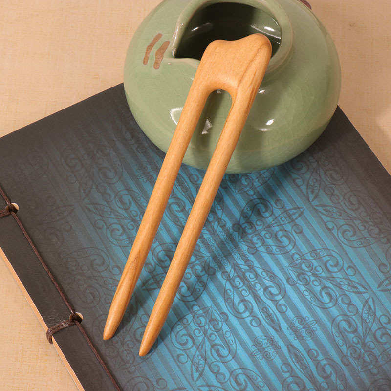 Peach Wood U-shaped Hairpin An - đánh giá và giá Tech Accessories For Women